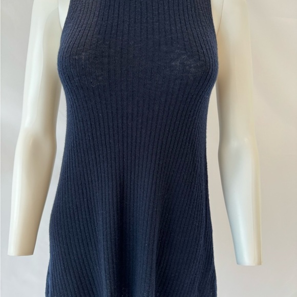 Saks 5th Avenue 100% Cashmere sleeveless sweater Size XS Navy Blue - Picture 4 of 8